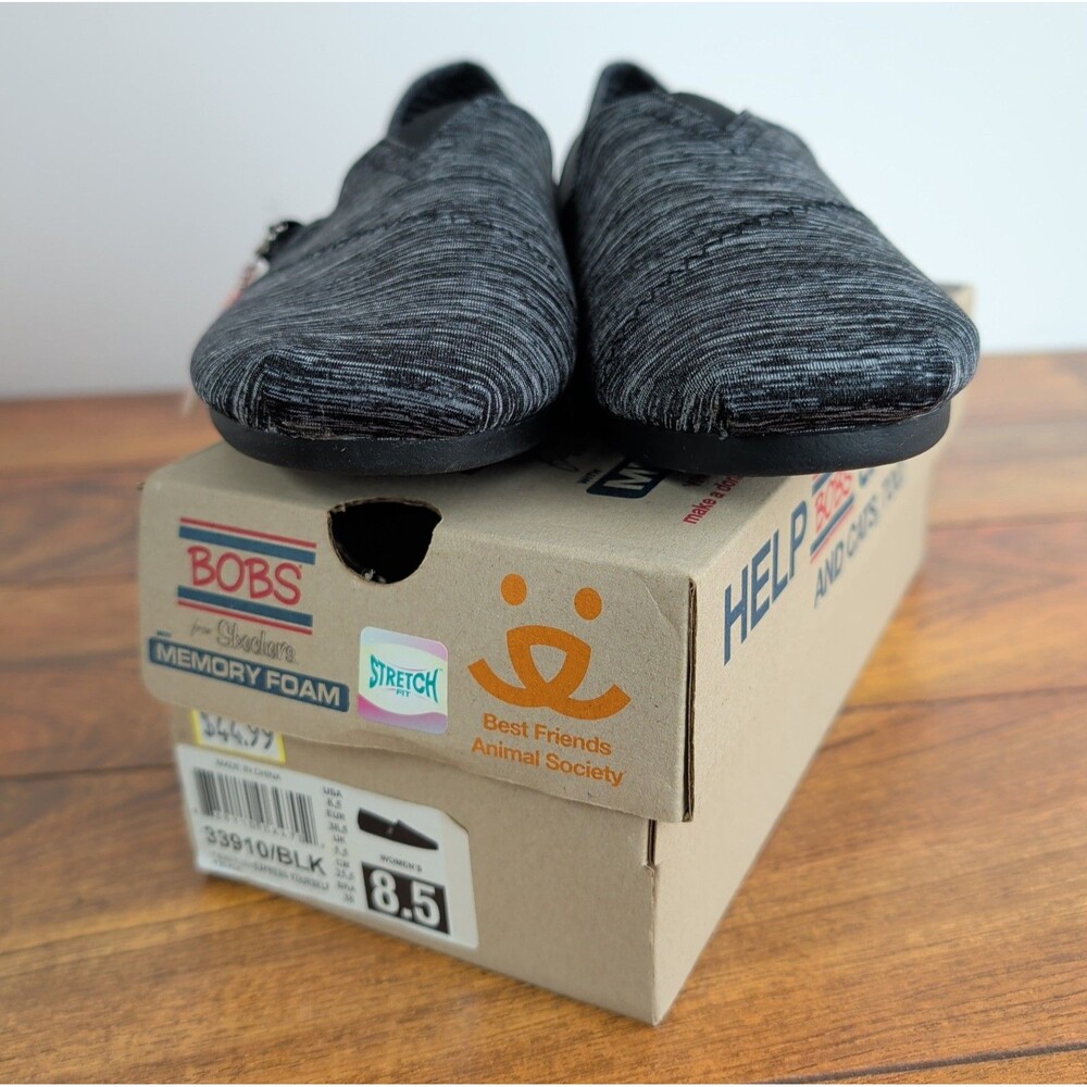 NWT Women's Bobs from Skechers Grey Size 8.5 Memory Foam Stretch Fit - Picture 2 of 11